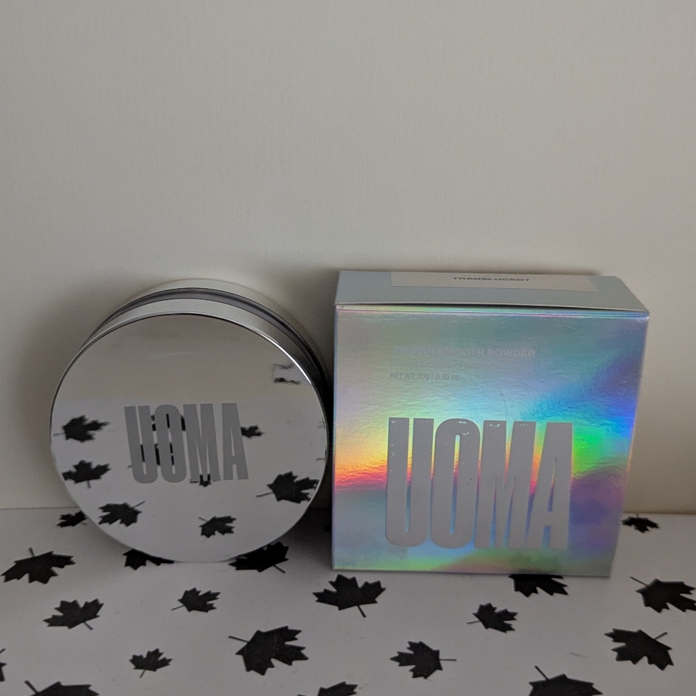 UOMA Beauty Trippin Smooth Powder - Deep